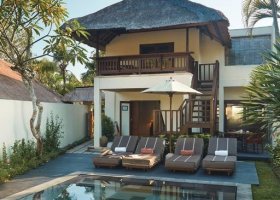 bali-hotel-belmond-jimbaran-puri-038_ext_w_1.jpg