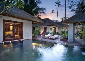 bali-hotel-belmond-jimbaran-puri-053_ext_w_1.jpg