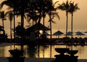 bali-hotel-conrad-bali-073_ext_w_1.jpg