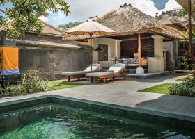 bali-hotel-four-seasons-jimbaran-063_ext_w_1.jpg