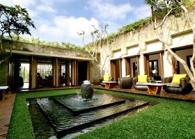 bali-hotel-maya-ubud-196_ext_w_1.jpg