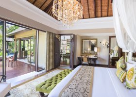 bali-hotel-st-regis-bali-272_ext_w_1.jpg