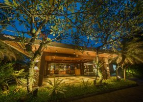 bali-hotel-the-samaya-ubud-052_ext_w_1.jpg