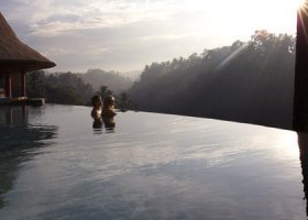 bali-hotel-the-viceroy-bali-021_ext_w_1.jpg