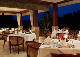 bali-hotel-viceroy-bali-188_ext_w_1.jpg